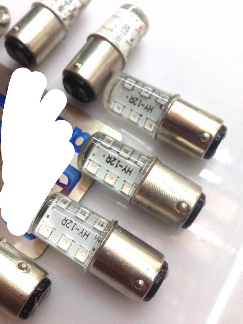 F1 Tail Light Bulb Flashes