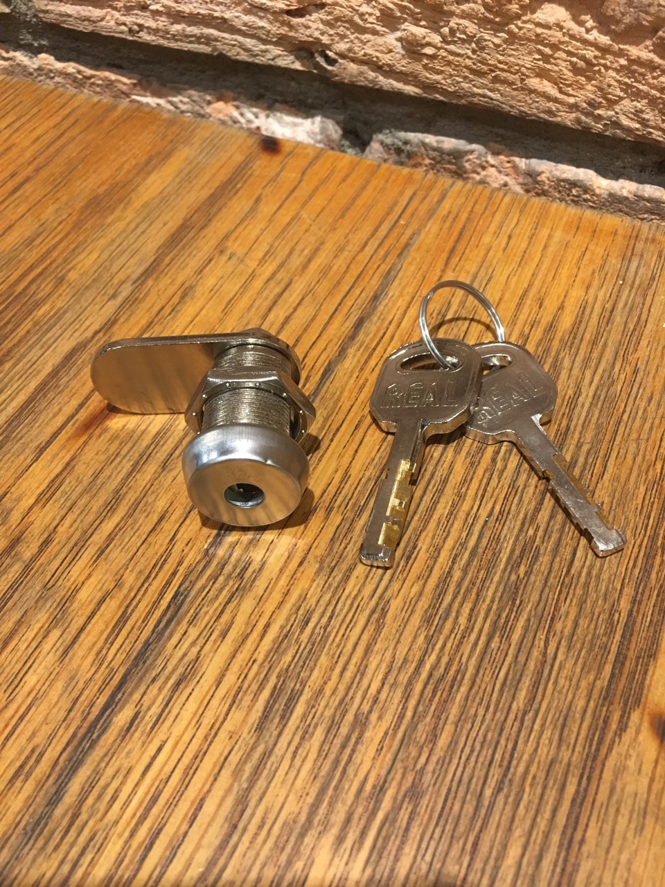 Khóa tủ locker RL8042