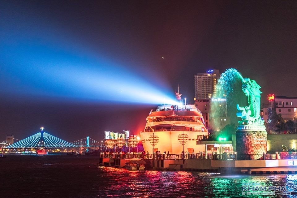 Vé du thuyền Danang Dragon sông Hàn về đêm