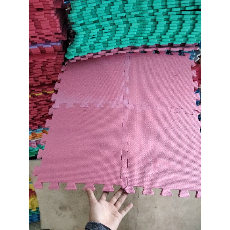 Combo 100 tấm thảm lót sàn 30*30 dày 1cm: