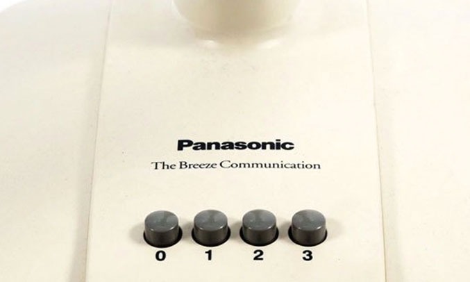 QUẠT BÀN PANASONIC F-400C ( 3 CẤP ĐỘ GIÓ - MÀU XANH & TRẮNG NGÀ )