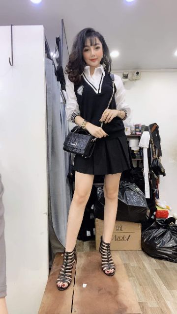 Chân váy xòe xếp ly nữ