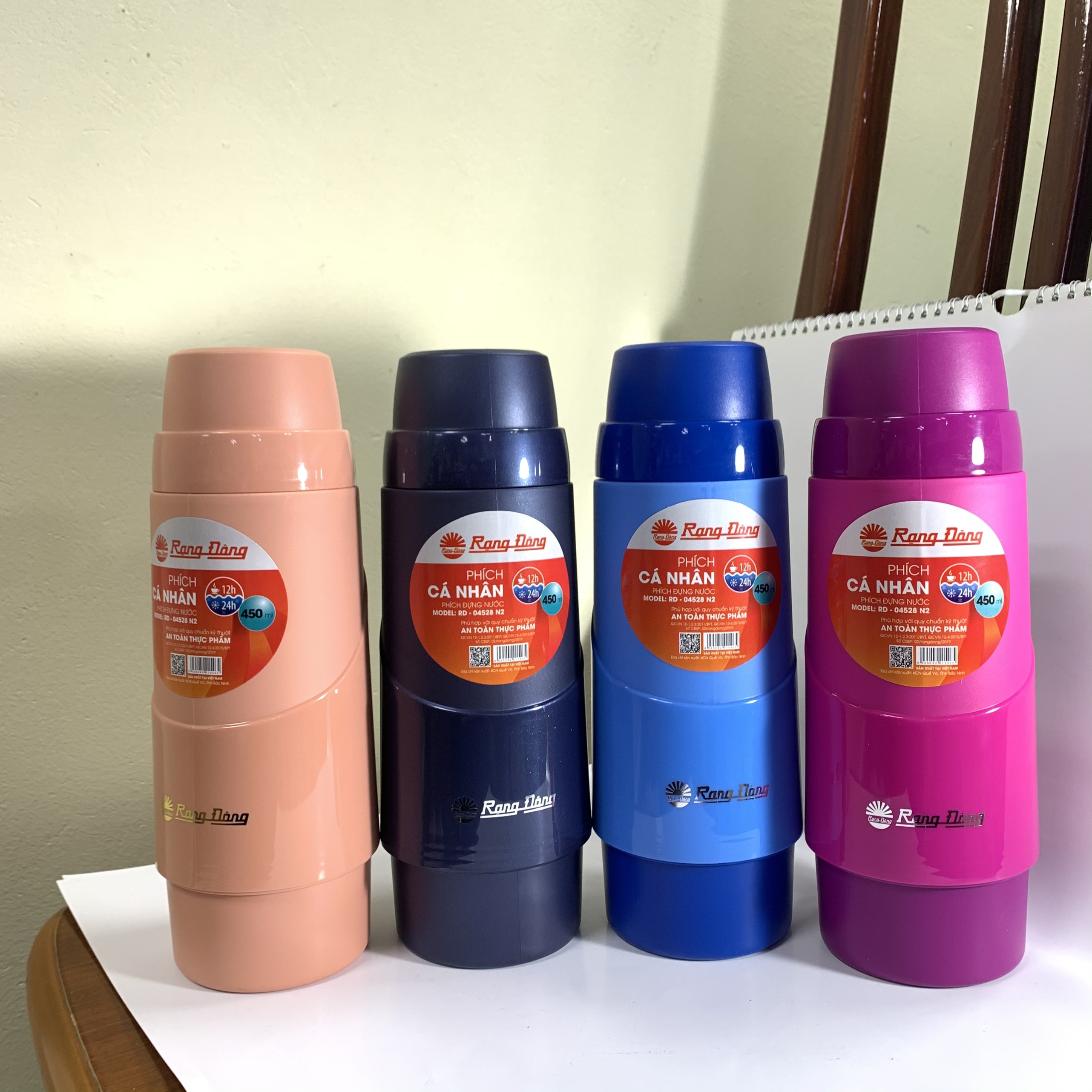 [RẠNG ĐÔNG CHÍNH HÃNG]Phích quà tặng 0,45L Model: RD-04528 N2 (QT)