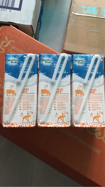 Sữa Meadow Fresh Max Canxi Thùng 24 Hộp 200Ml