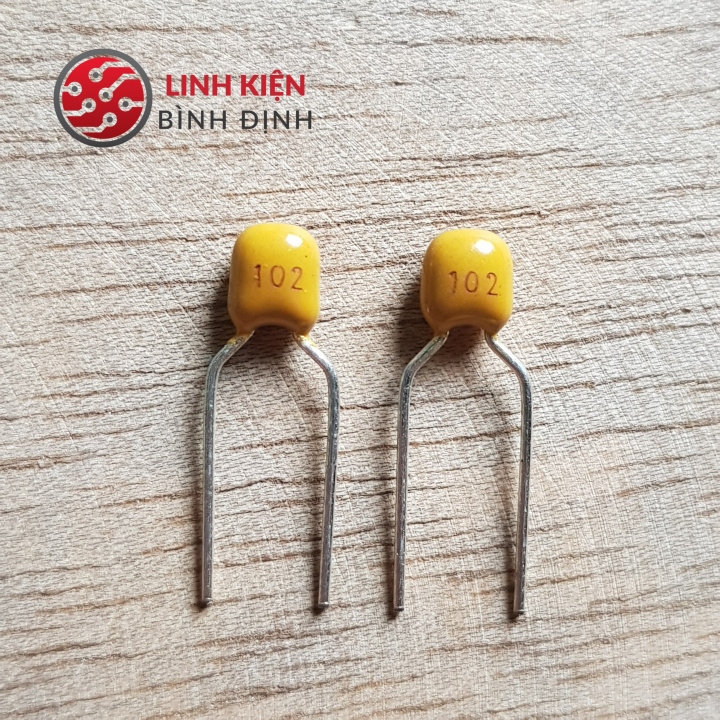 (Túi 30 tụ ) Tụ gốm vàng 102