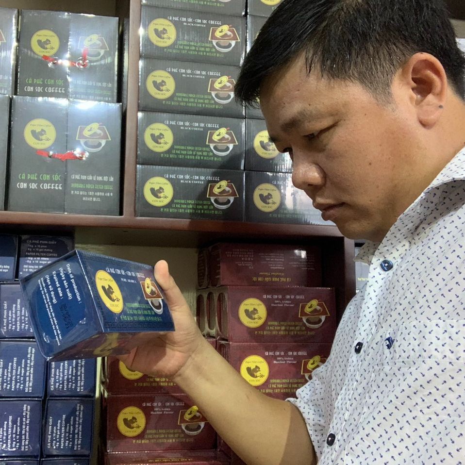 ( 04 HỘP - 4 MÀU) Cà phê Con Sóc phin lọc Giấy( Đơn Đen, Nâu, Xanh, Tím) - Hộp 10 Gói