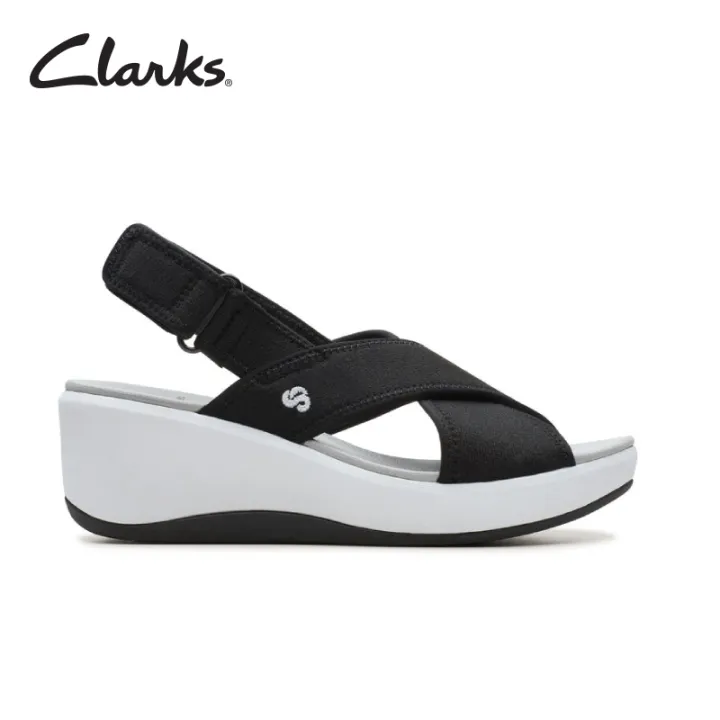 clarks cloudsteppers womens black