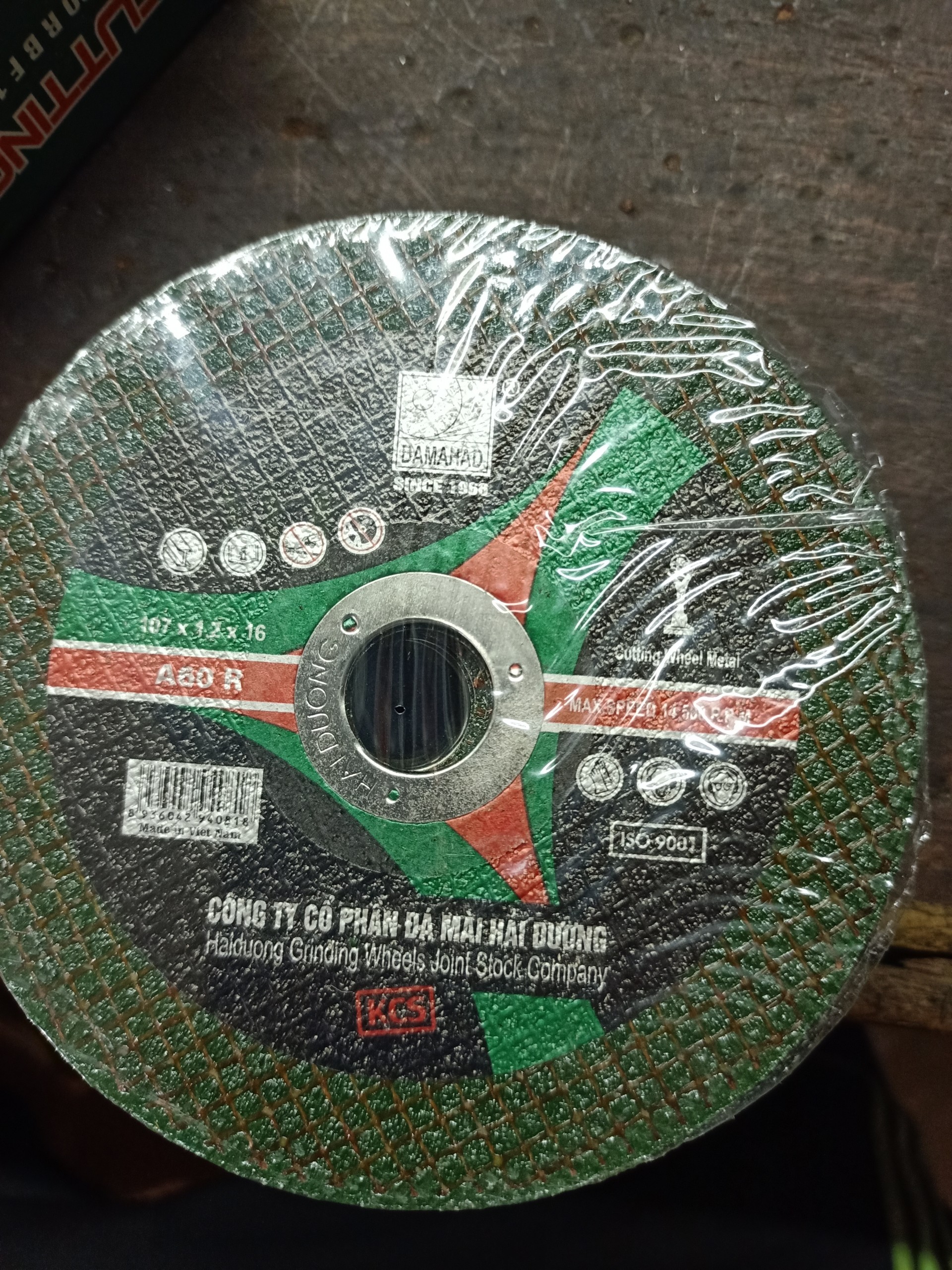Đá cắt hải dương 1 tấc dày 1.2mm
