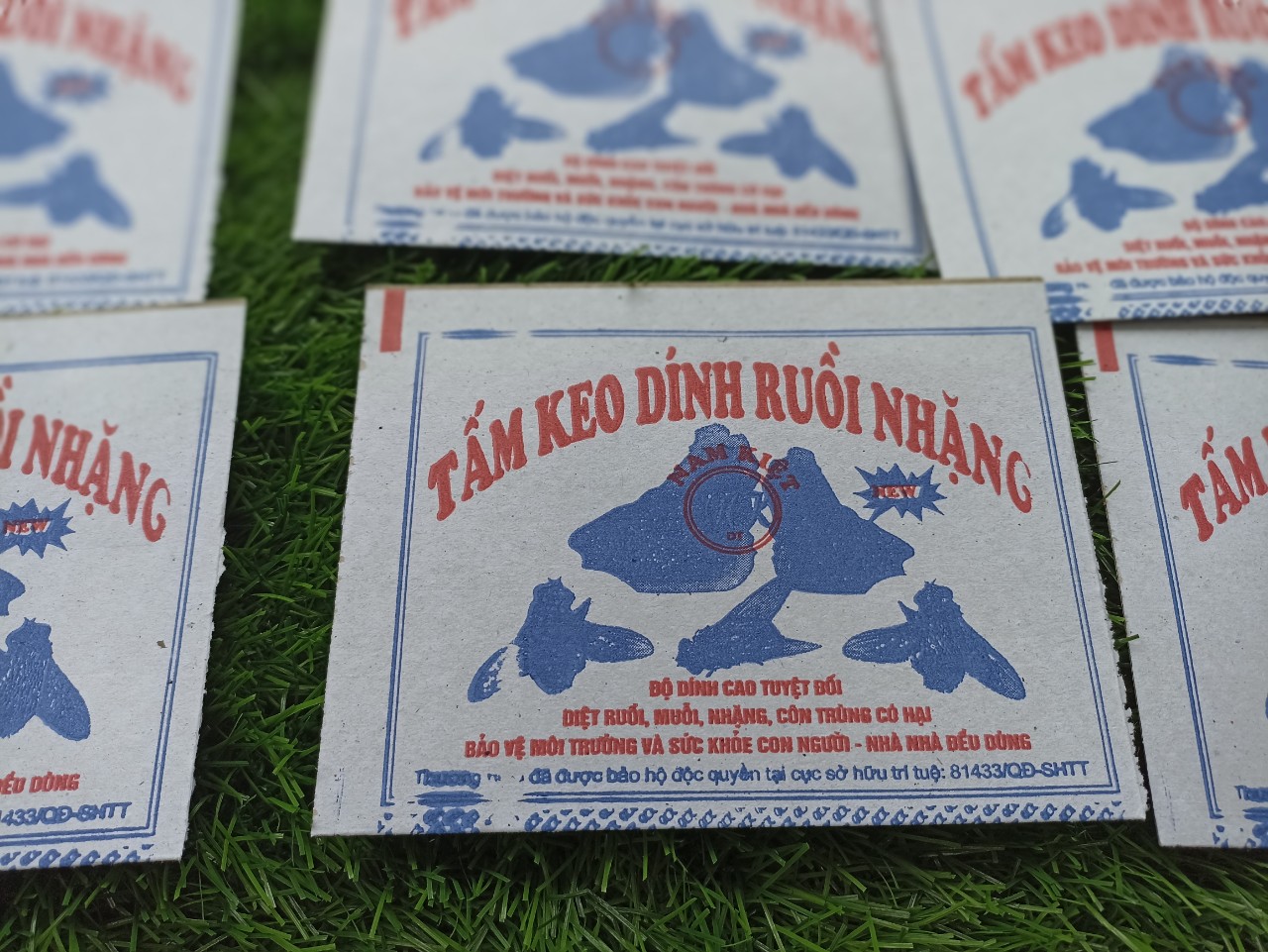 100 Miếng keo dính ruồi nhặng Nam Kiệt