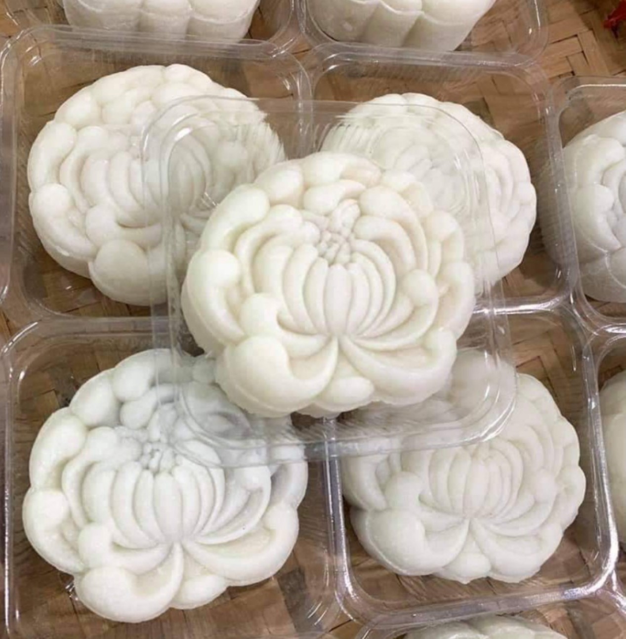 Khuôn trung thu 150gr 3D hoa cúc
