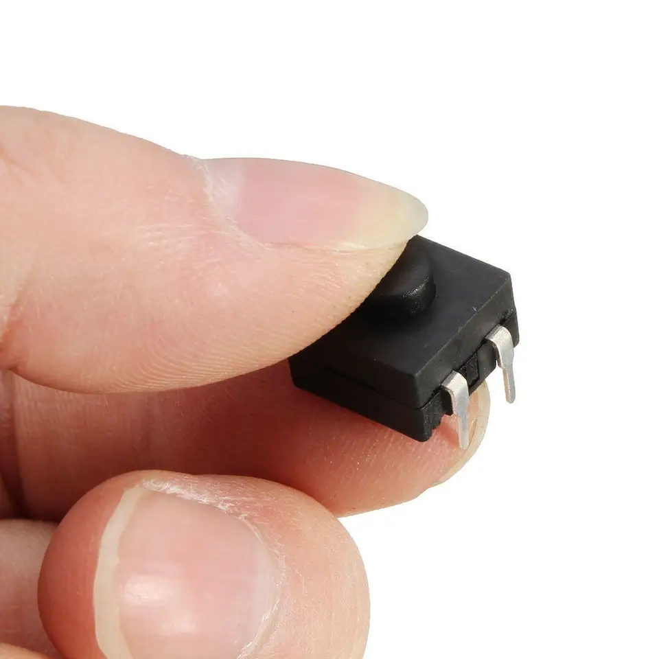 Công tắc đèn pin, đèn đội đầu