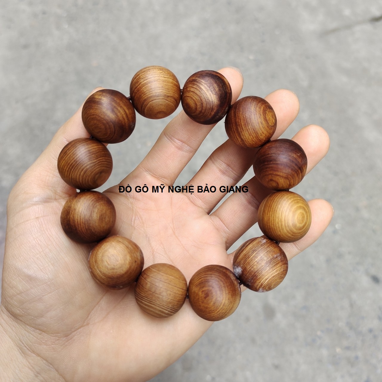 Vòng tay gỗ ngọc am thơm ngọt 20ly
