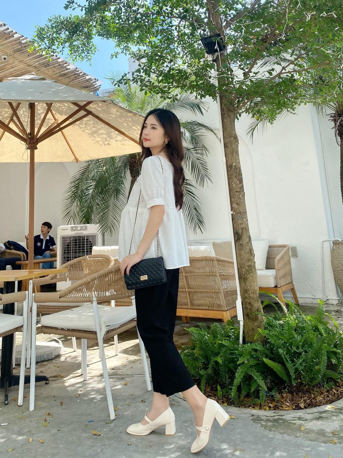 Áo bầu cổ vuông (nhiều màu) - size M/L