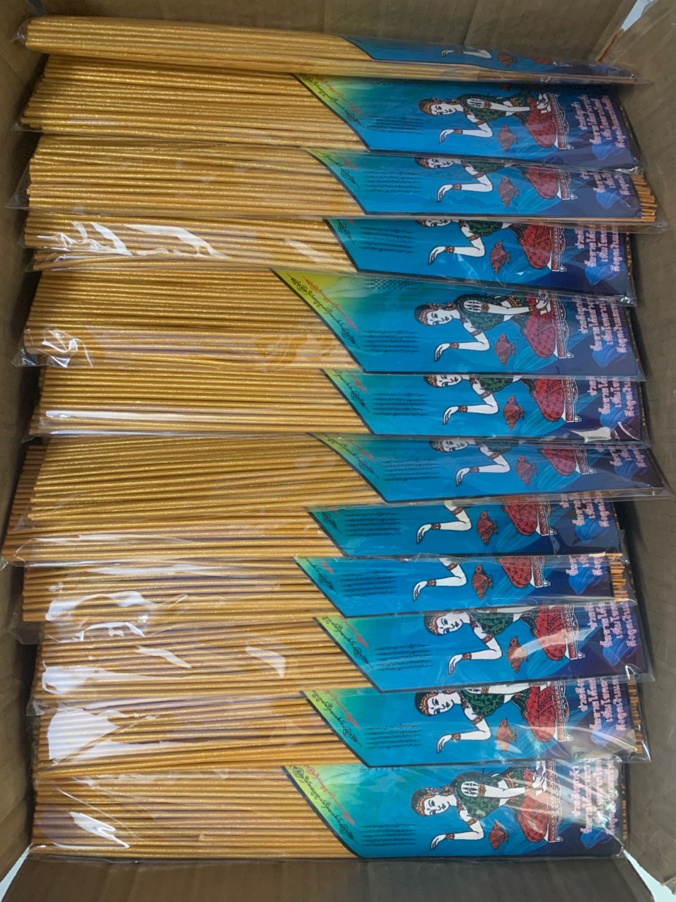[HCM]Nhang thần tài nhập khẩu thái lan 79 cây