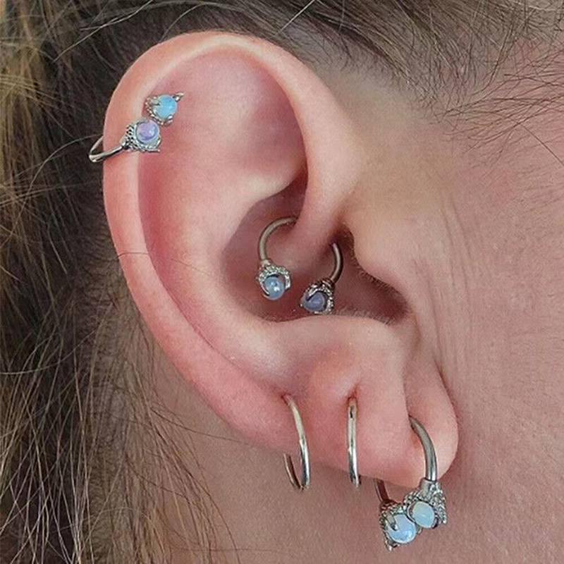 1PC%20Lip%20Piercing%20Lip%20Ring%20Dragon's%20Claw%20Stone%20Titanium%20Steel%20C%20Shape%20Helix%20Earring%20Septum%20Piercing%20Labial%20Ring%20Body%20Jewelry%20XINYAN%20-%20Image%203