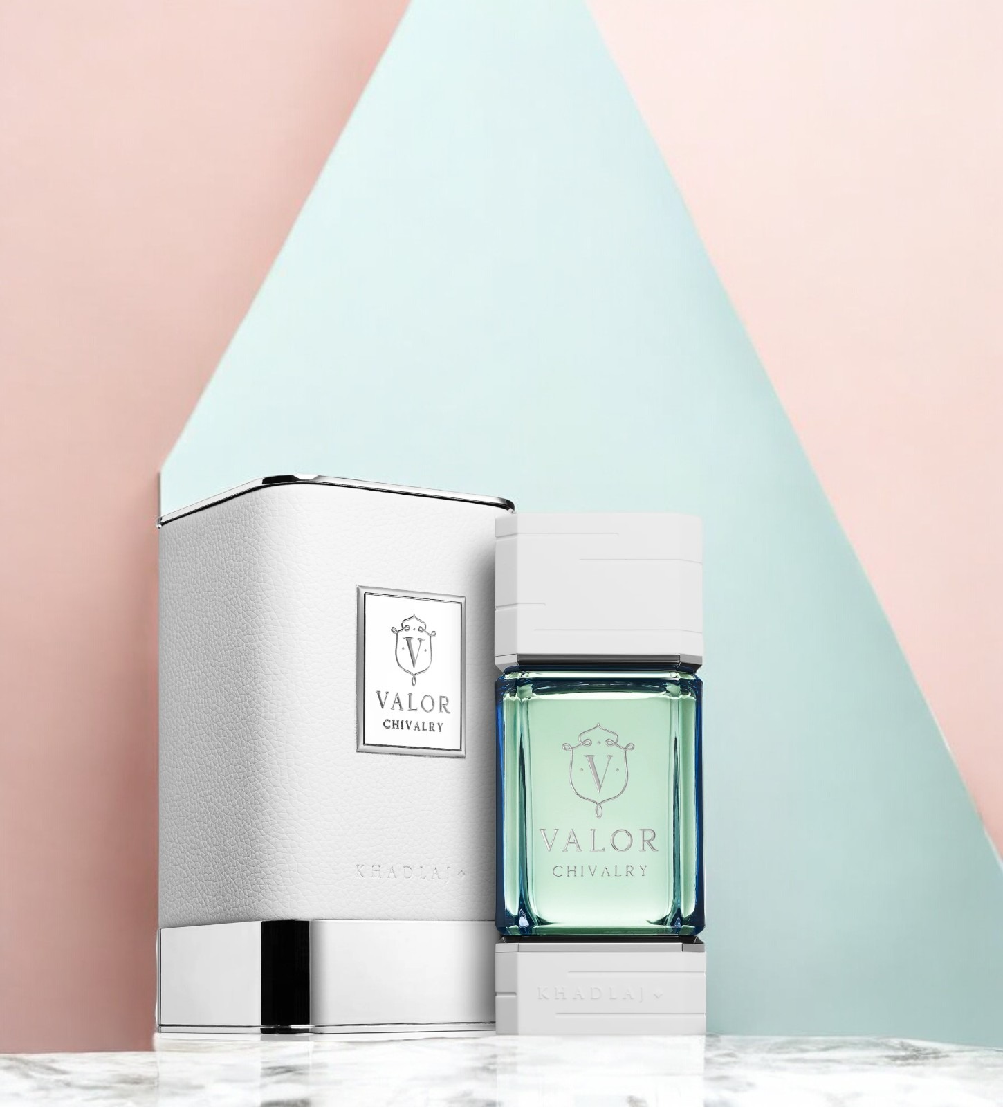 香水(男性用) Khadlaj Valor Chivalry Chivalry Woody, Floral, Musk | Luxury Perfume for Men Online