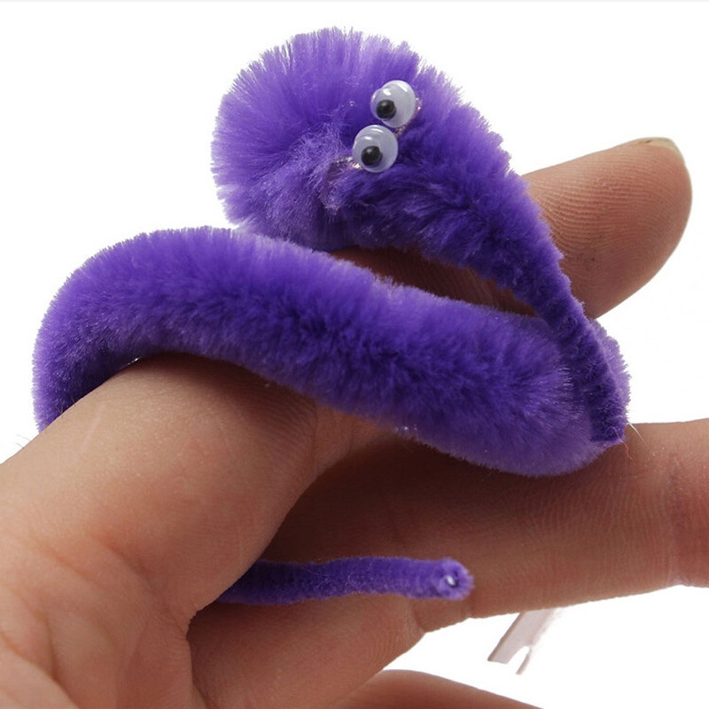Finger Toy Magic Twisty Fuzzy Worm Wiggle Moving Seahorse Kids Close-up Street Comedy Magic Tricks Toys Pet Toy. 