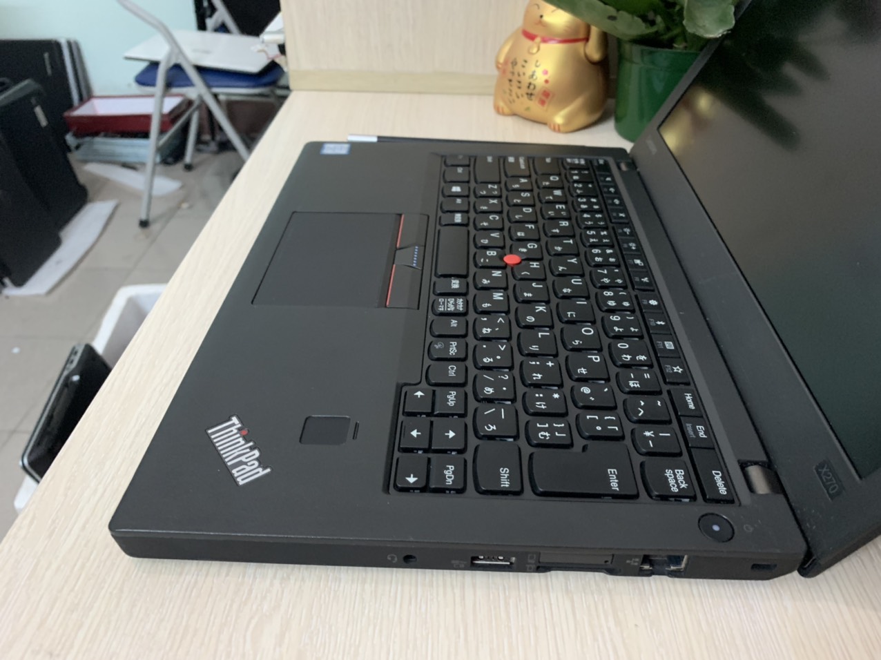 Laptop cũ Lenovo Thinkpad X270 chip CPU i5 RAM 8GB SSD 128GB MÀNG HÌNH thumbnail