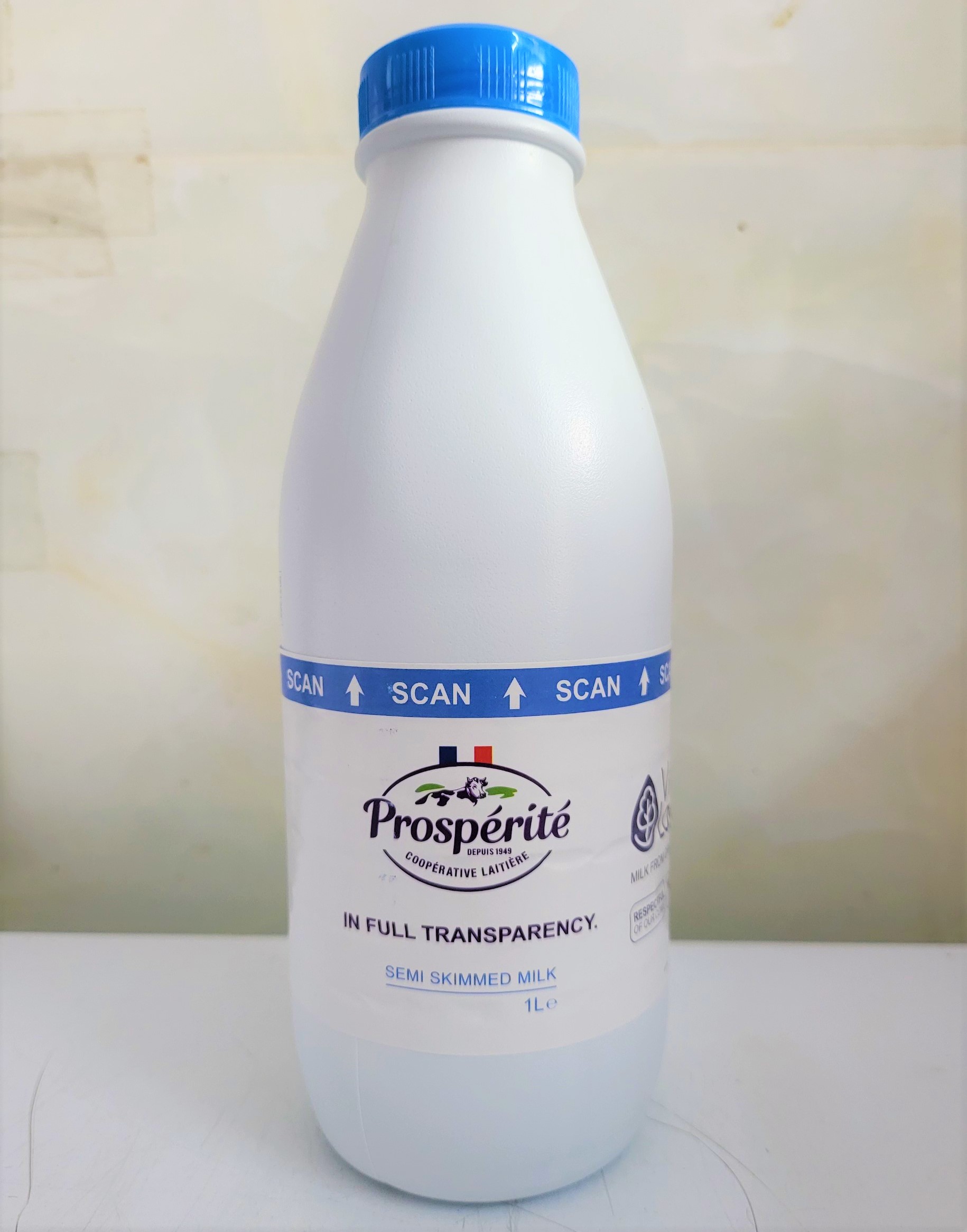 [Chai 1 Lít – X.DƯƠNG] SỮA TƯƠI TIỆT TRÙNG ÍT BÉO [France] PROSPERITE UHT Semi Skimmed Milk