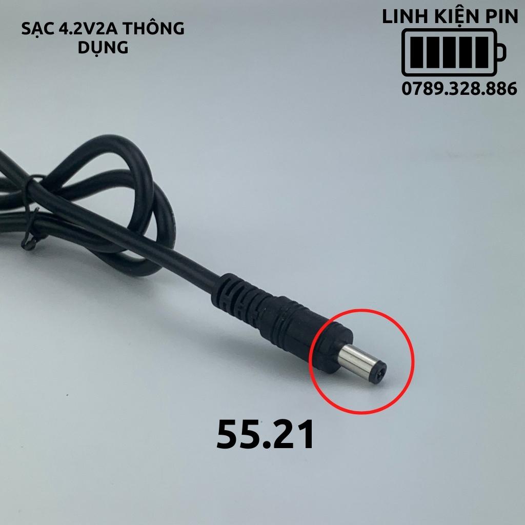 Sạc pin Lion 1S 4.2V có đèn báo đầy