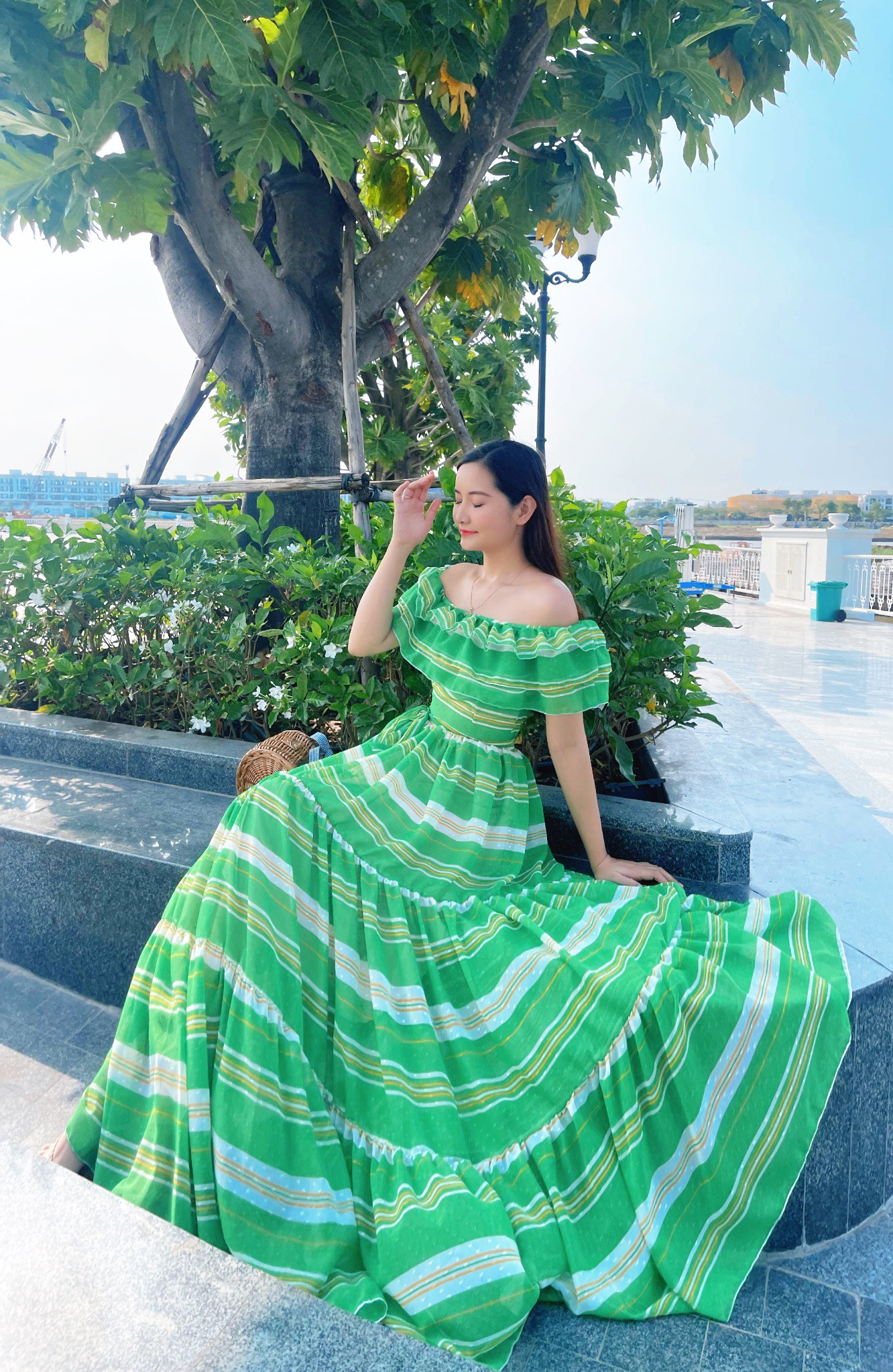 [HCM]Đầm maxi trễ vai sọc xanh kèm đai eo