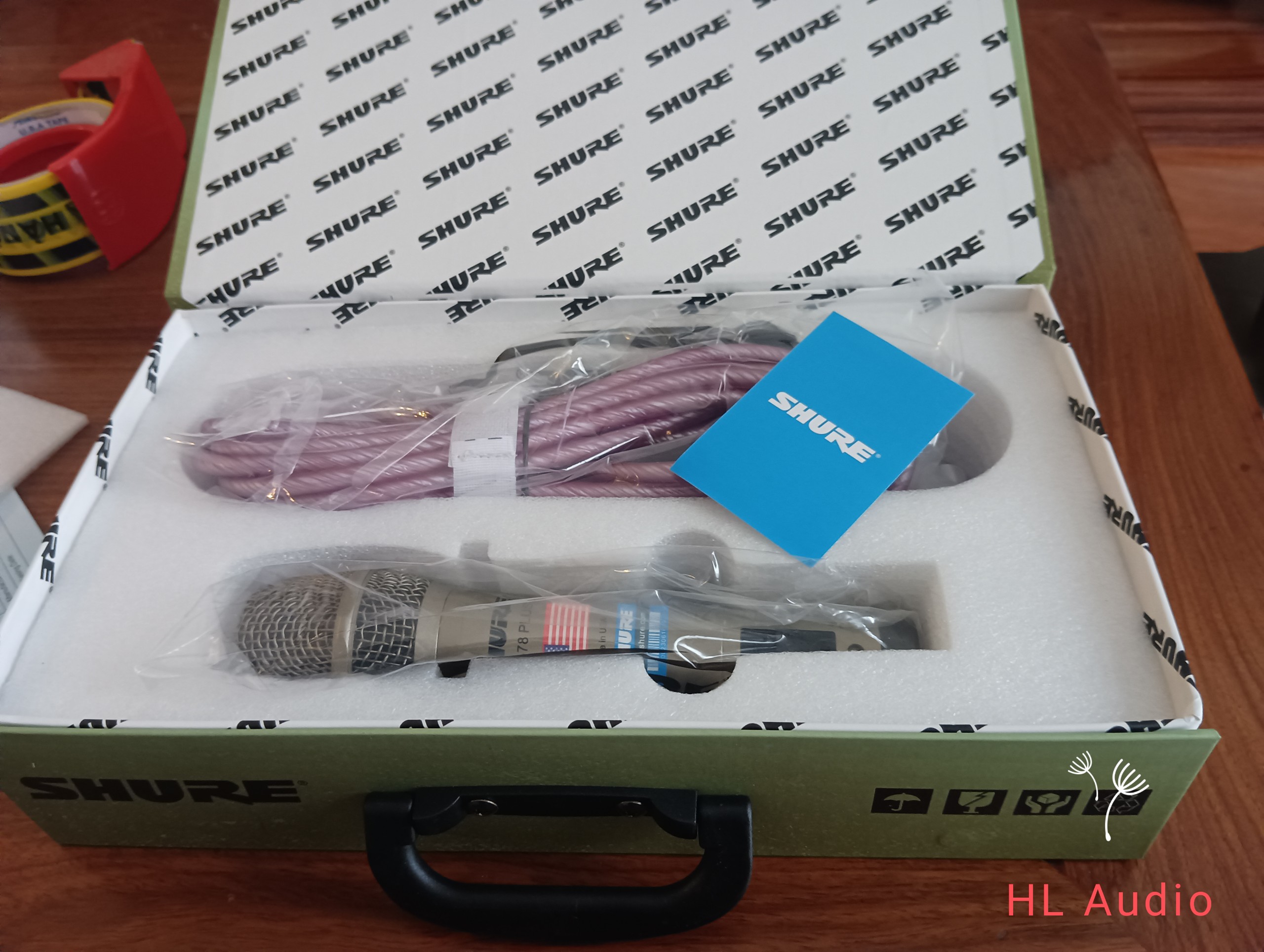Micro có dây Shure SM-78 Plus chất lượng cao.