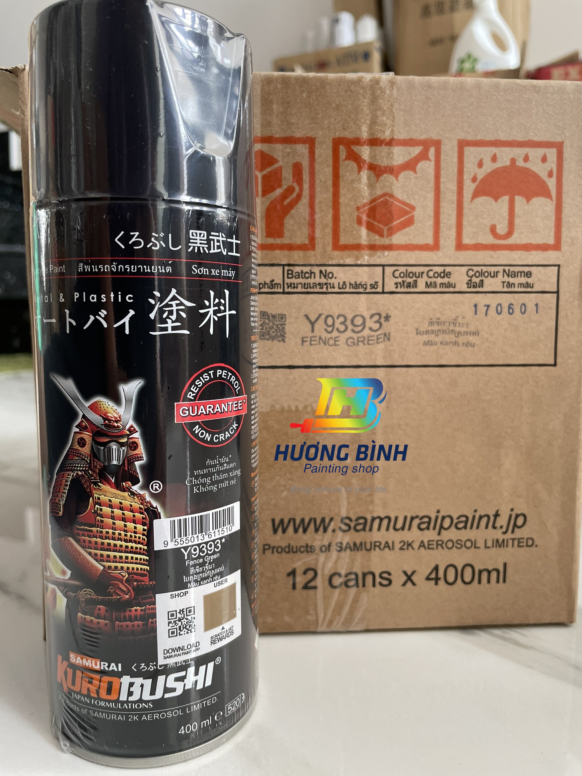 Sơn xịt Samurai màu Xanh Rêu - Y9393 (cần sơn trên nền màu Bạc) (400ml)