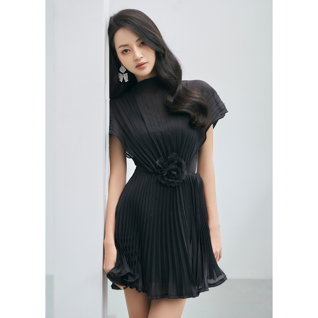 Đầm Voan Dập Ly Đính Hoa Màu Đen - XIPI