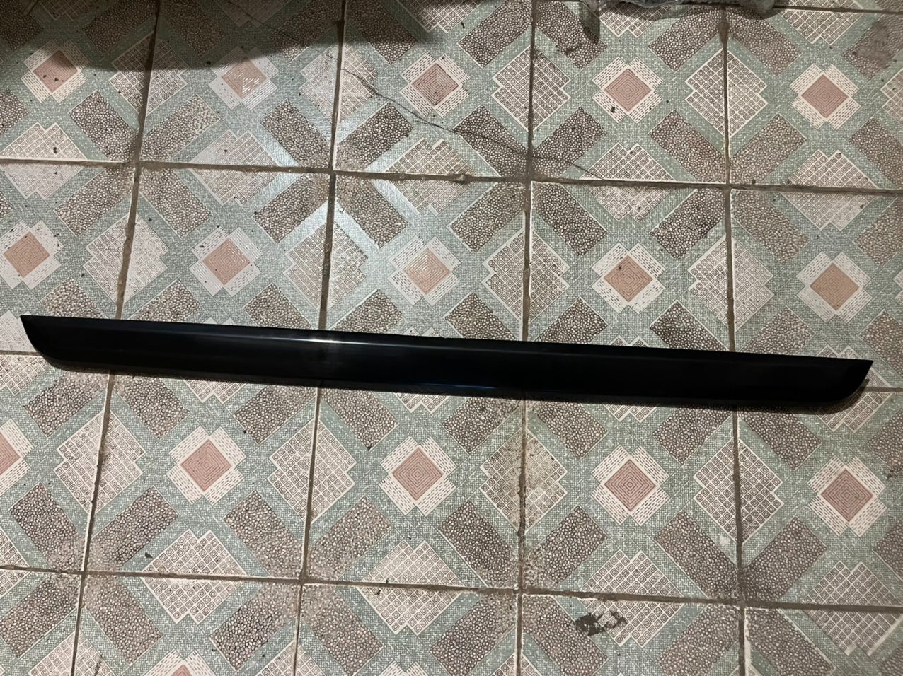 Ốp đèn soi biển số Kenbo KB650