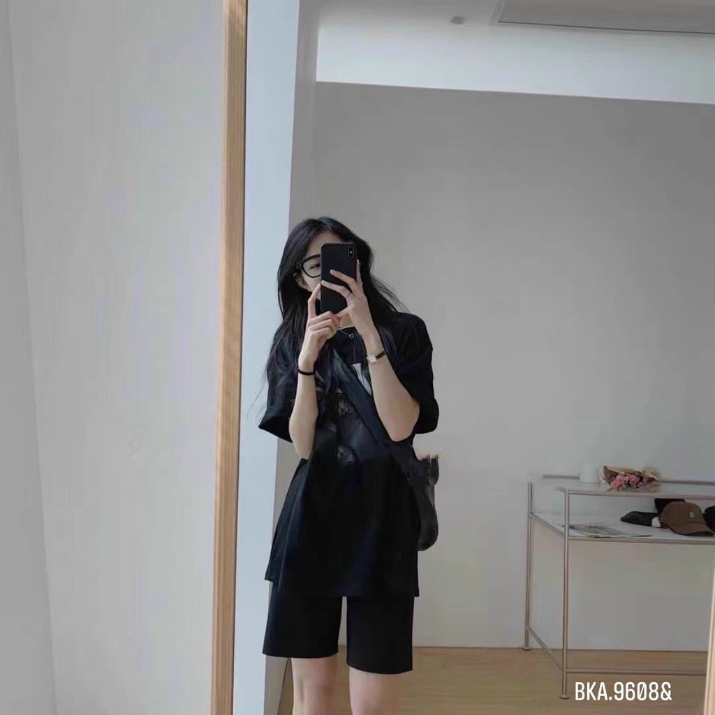 Bộ áo thun cô gái kèm quần short 🦋 set áo phông nữ xẻ tà quần đùi 2 màu 🦋