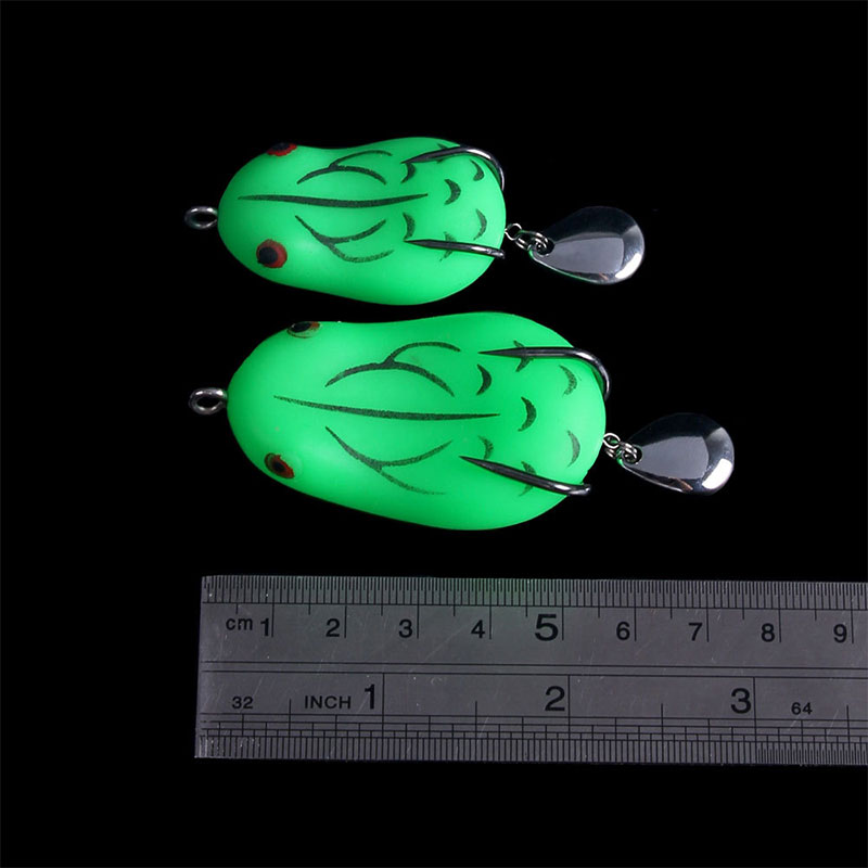 【CAMPOUT】Sấm Ếch Mới Trumpet Độc Toad Hit Đen Xa Ném Luya Ếch Bionic mồi giả Đen mềm Con Cá Mồi dụng cụ câu cá Sửa đổi