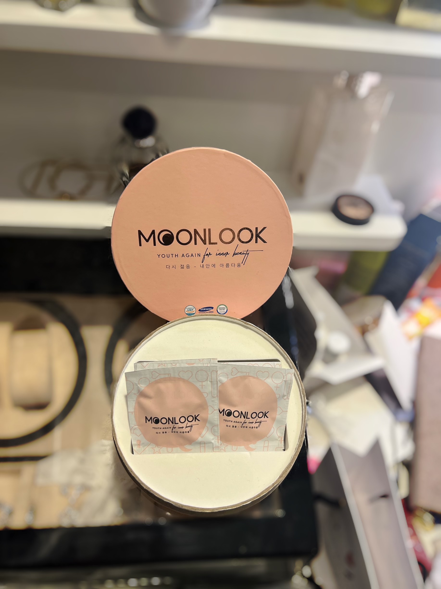Viên đặt phụ khoa Moonlook mảnh ghép tình yêu