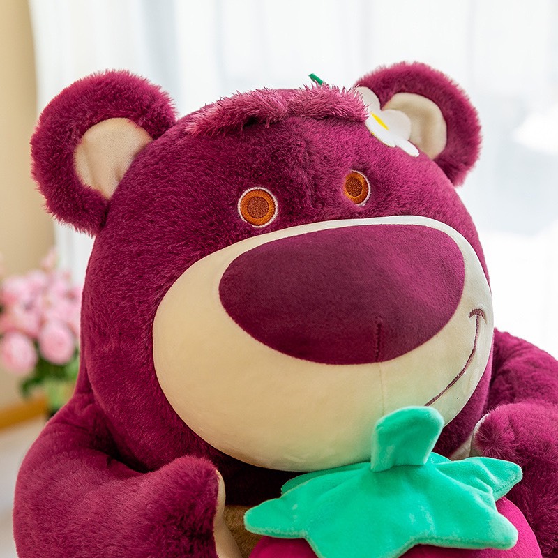 Gấu bông lotso huggin bear ôm trái dâu dáng ngồi cao cấp