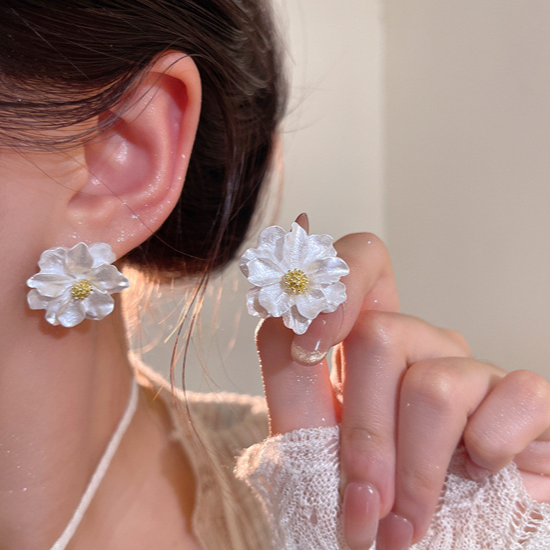 Enacolor%20Elegant%20White%20Flower%20Earrings%20for%20Women%20Girl%20Trendy%20Accessories%20Jewelry%20Gifts%20for%20gf%20-%20Image%208