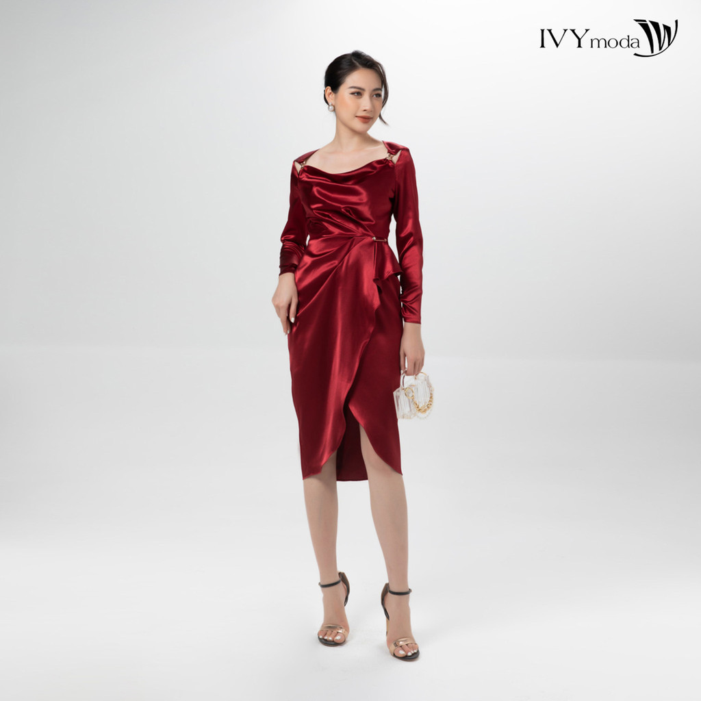 Đầm xếp cut-out IVY moda MS 48B9143
