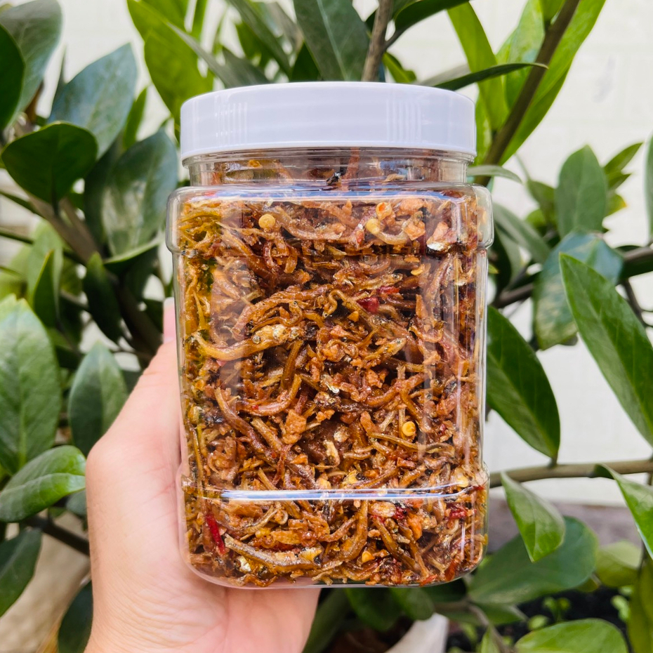 [ Lon 500gram ] Cá Cơm Rim Tỏi Ớt - Mặn Ngọt Cay Cay