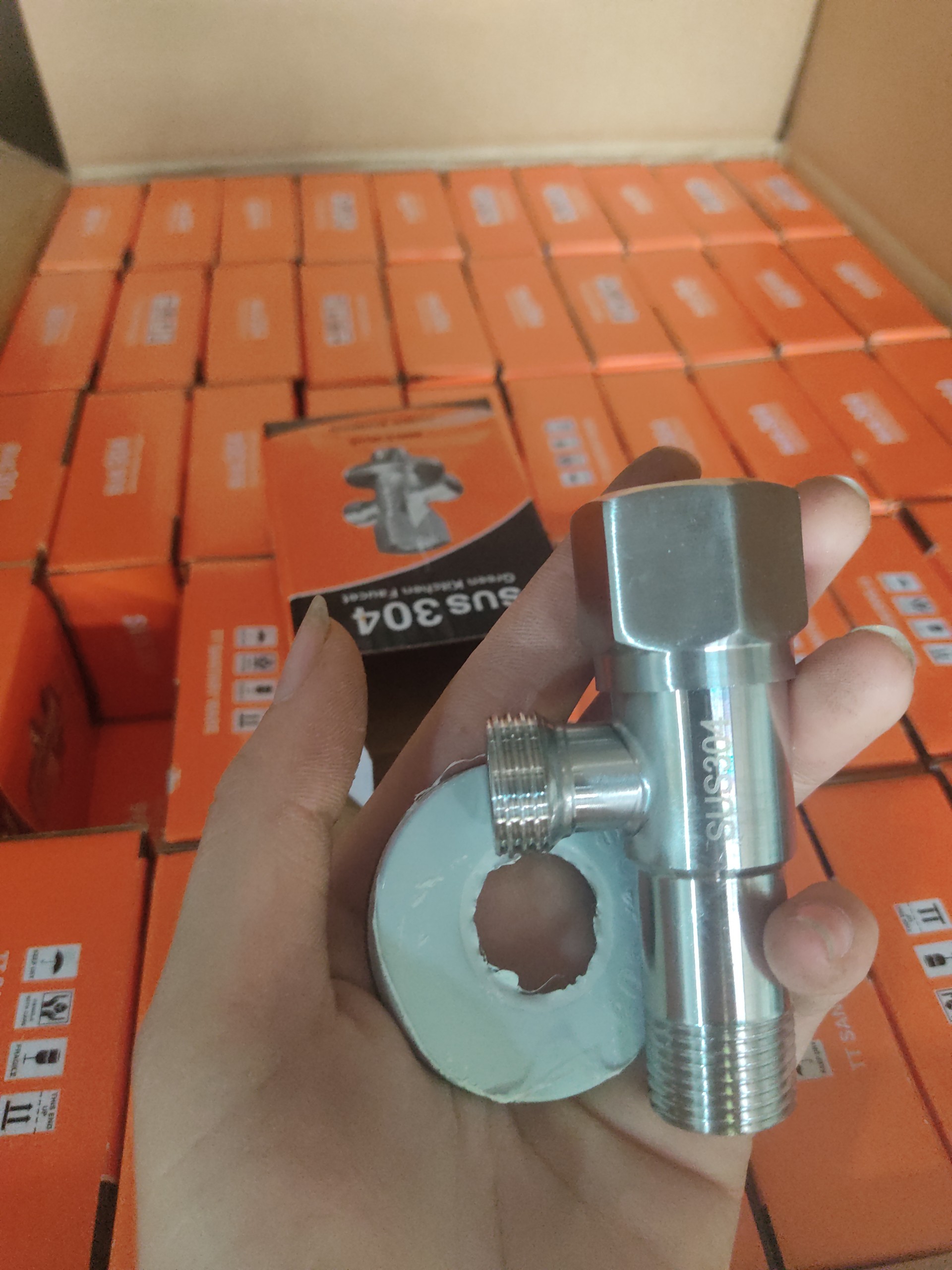 Van Khóa Chữ F Chia Nước Inox 201 Và 304 Van Giảm Áp Van 1 Ngả