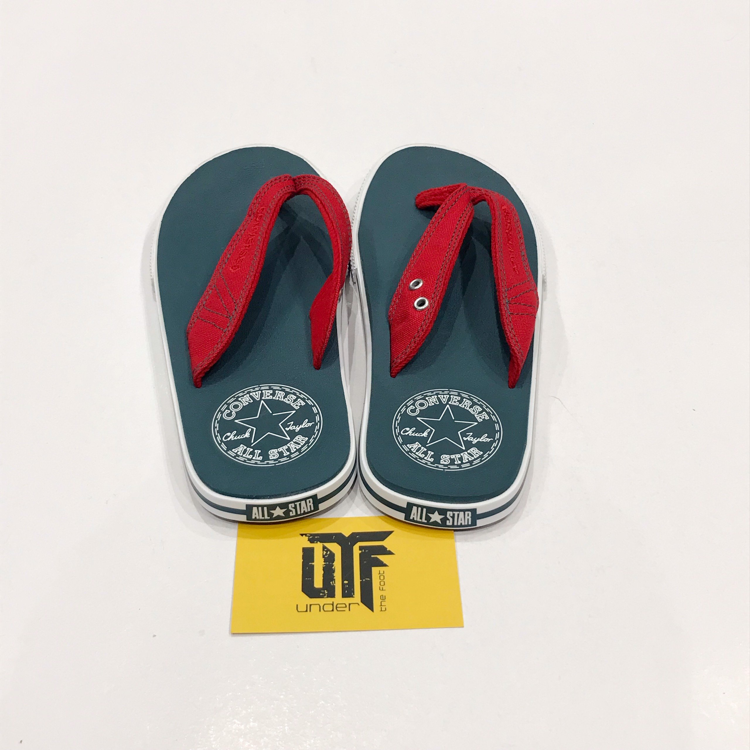 Dép converse xanh quai đỏ (quai vải) xỏ ngón