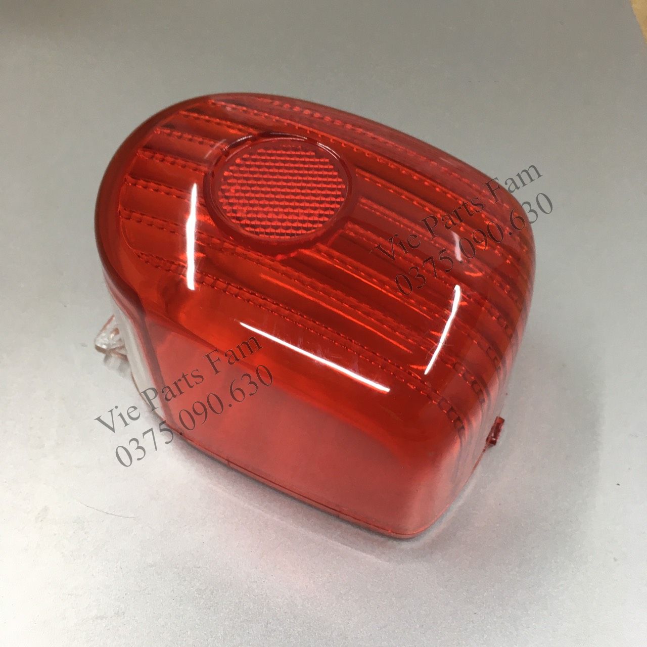 Nắp chụp đèn hậu xe máy Cub 81 đời mới