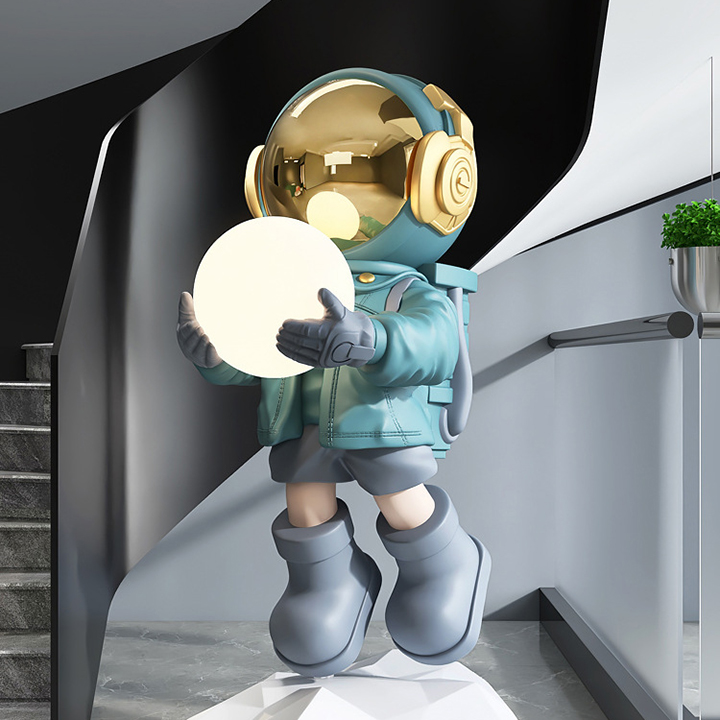Tượng mô hình phi hành gia cầm đèn trang trí HDB418  Hoàn Hảo Decor