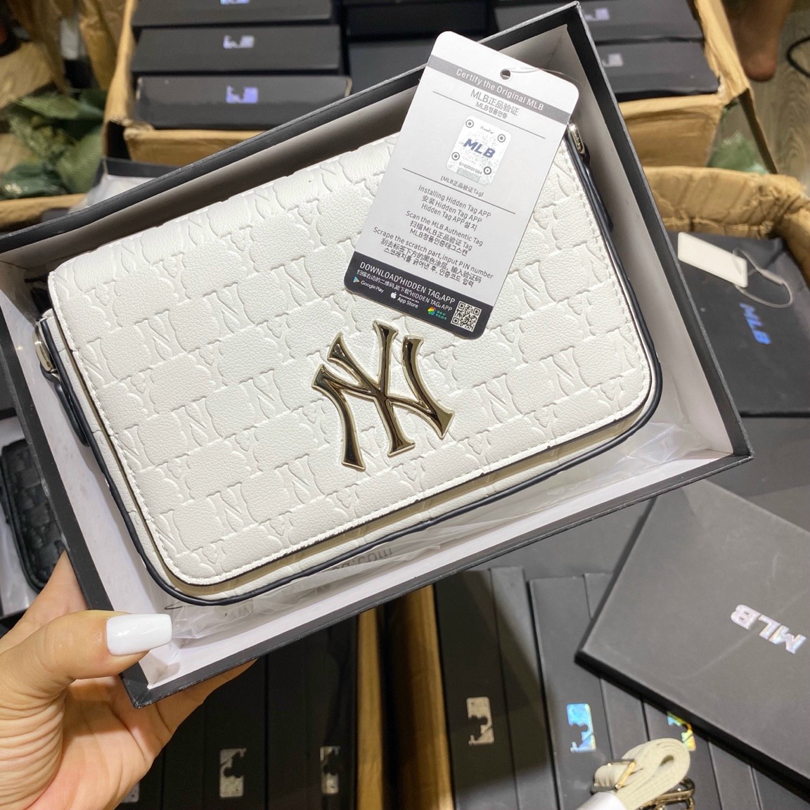Túi đeo chéo nữ M.L.B fullbox size 18