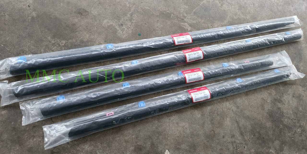 HONDA TRO CIVIC FB 20122015 DOOR GLASS OUTER MOULDING/ WEATHERSTRIP