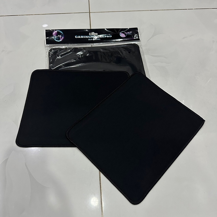 Miếng Lót Chuột L16, S16, M2 Đen May Viền