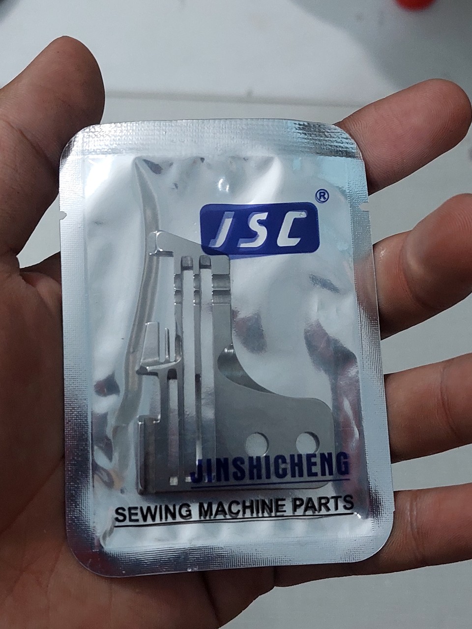 mặt nguyệt vắt sổ pegasus M700