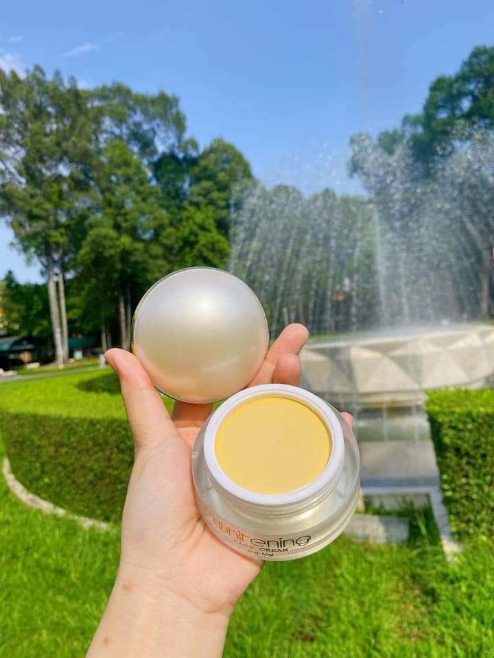 [HCM]Kem dưỡng da mặt trắng da face Pháp A Cosmetics - 50g