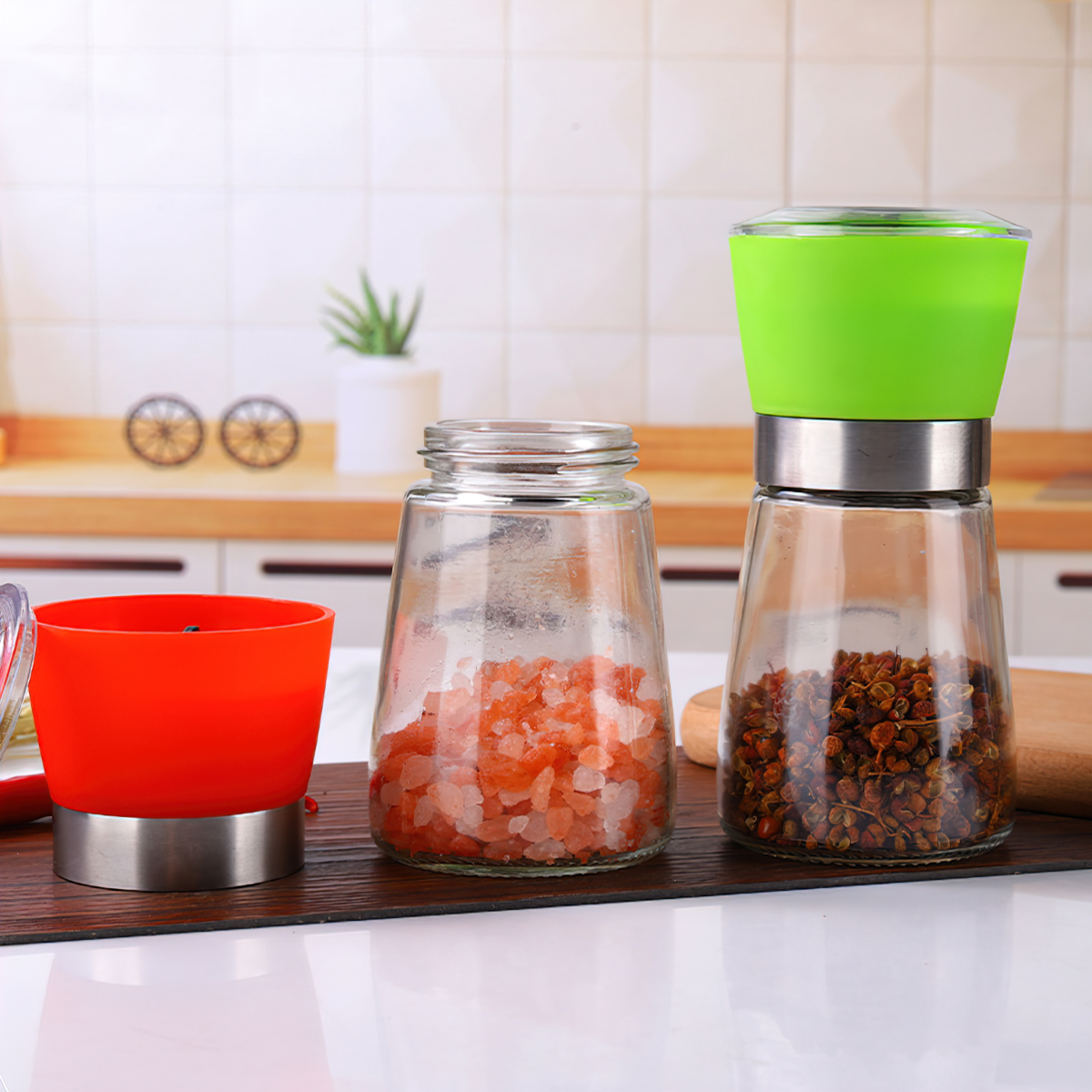 Multi-function dry pepper grinder