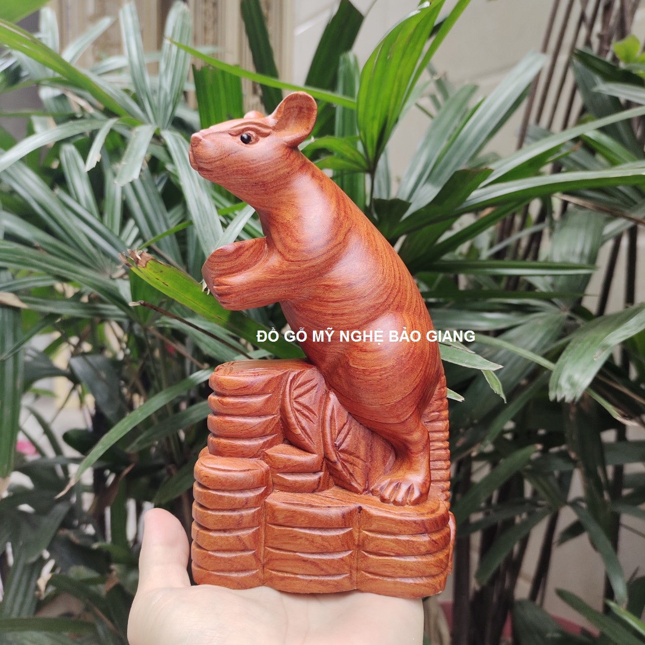 Tượng con chuột gỗ hương cao 20 cm