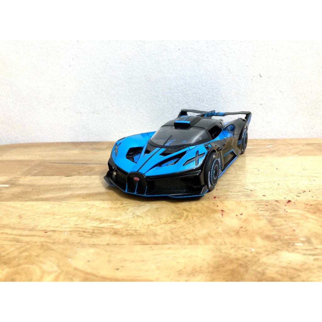Mô hình xe Bugatti Bolide _ Tỷ lệ 1:24