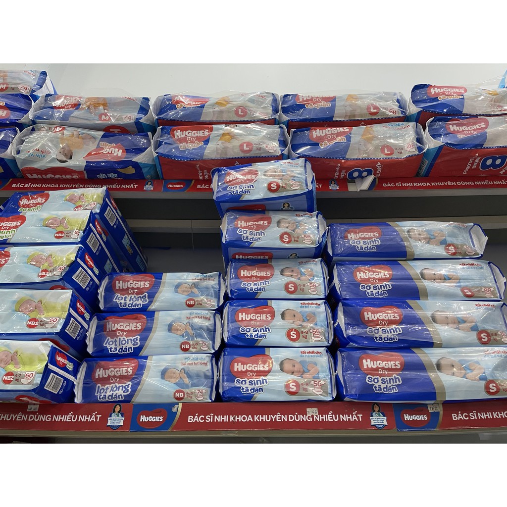 Tã Dán Sơ Sinh Huggies NB 70 +6 Miếng