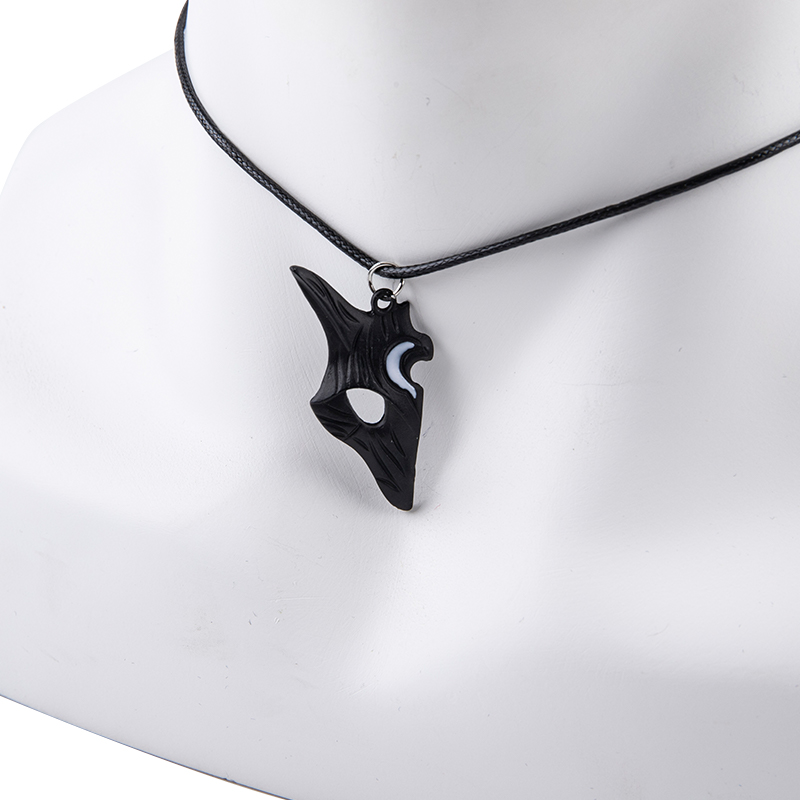 Yuanyan%201%20Pair%20of%20Classic%20Game%20Couple%20Lover%20Necklace%20Kindred%20and%20Hunters%20Couples%20Pendant%20Necklaces%20Jewelry%20Accessories%20-%20Image%205
